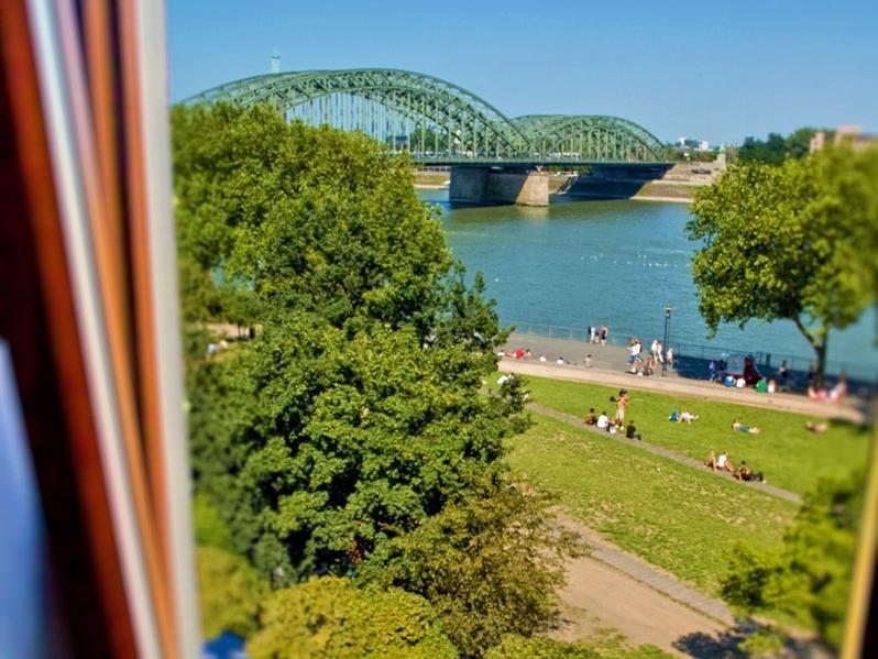 Hotel Kunibert Der Fiese Кельн Екстер'єр фото
