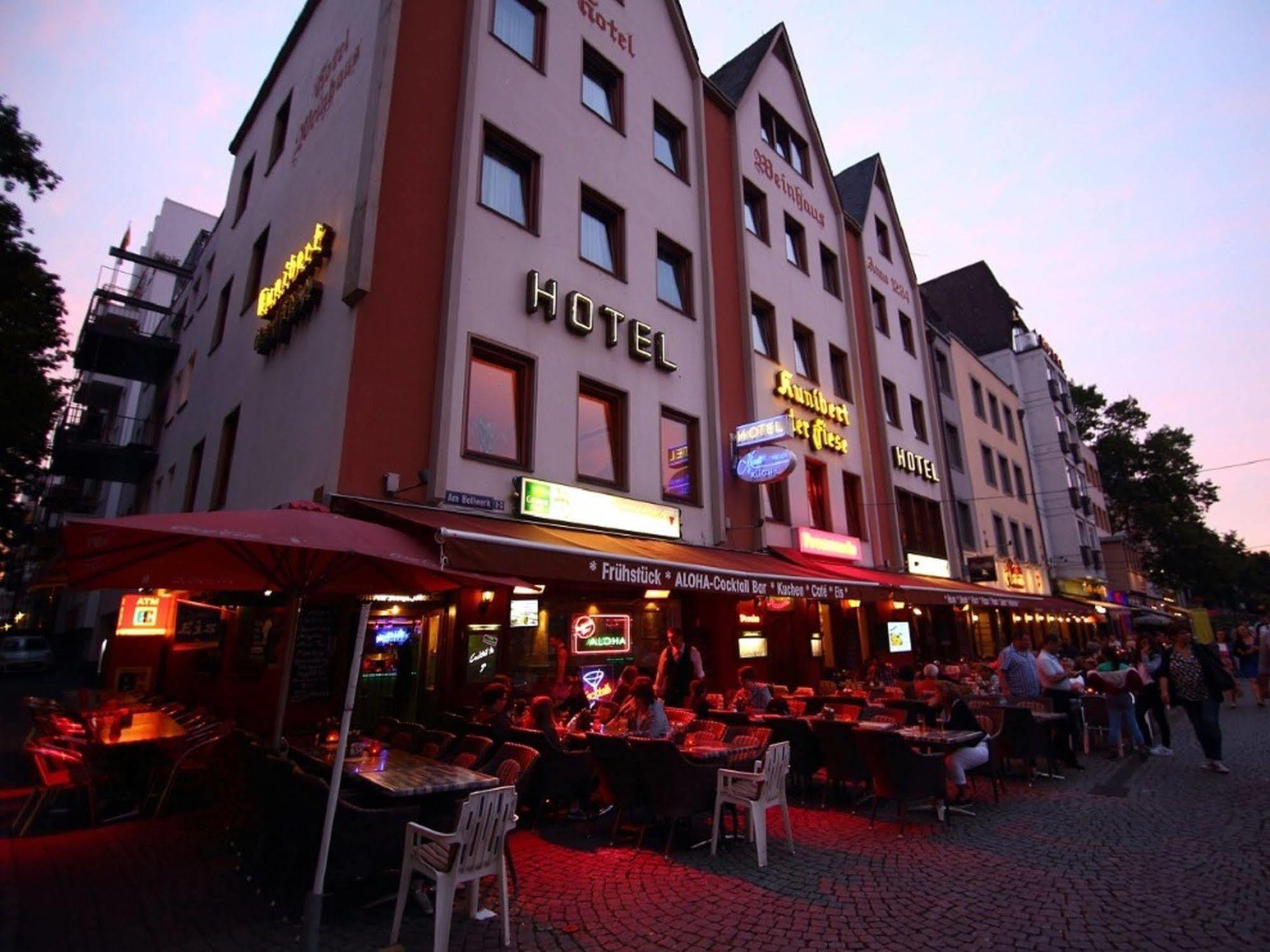Hotel Kunibert Der Fiese Кельн Екстер'єр фото